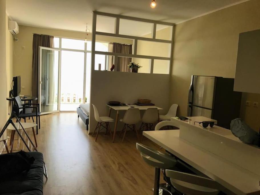 Sea View Studio Apartment In Gonio-Kvariati Εξωτερικό φωτογραφία